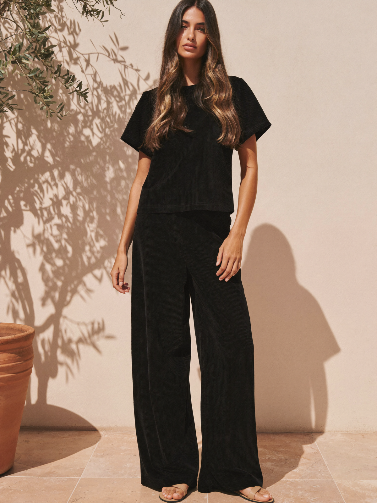 Conjunto Pana "Julia" · Palazzo en color Negro