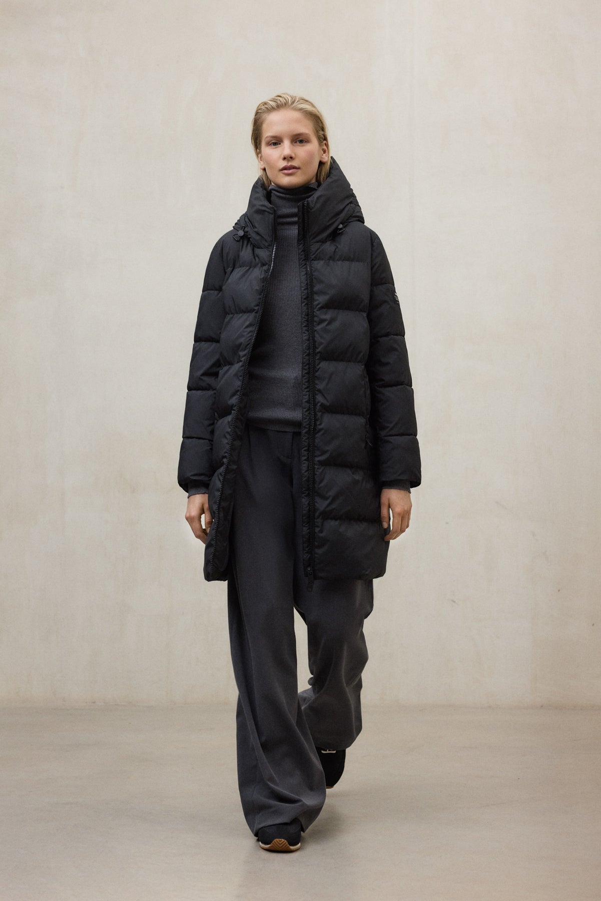 Abrigo NÉRIA · Negro