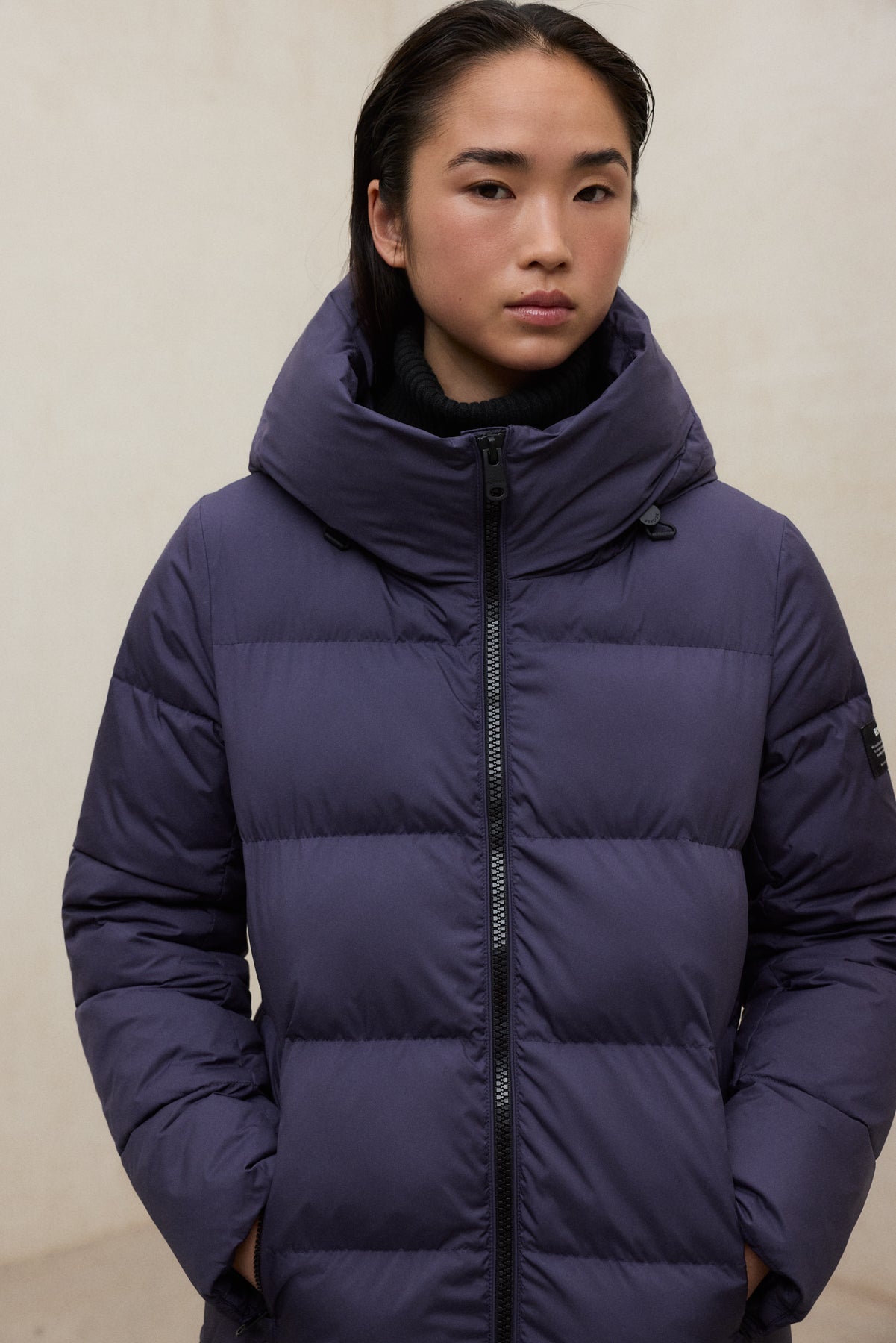 Abrigo NÉRIA · Morado Ciruela