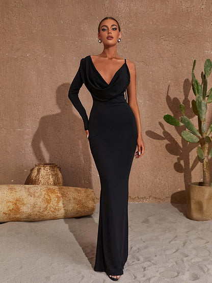 Vestido Noir Eclipse One-Shoulder Gown