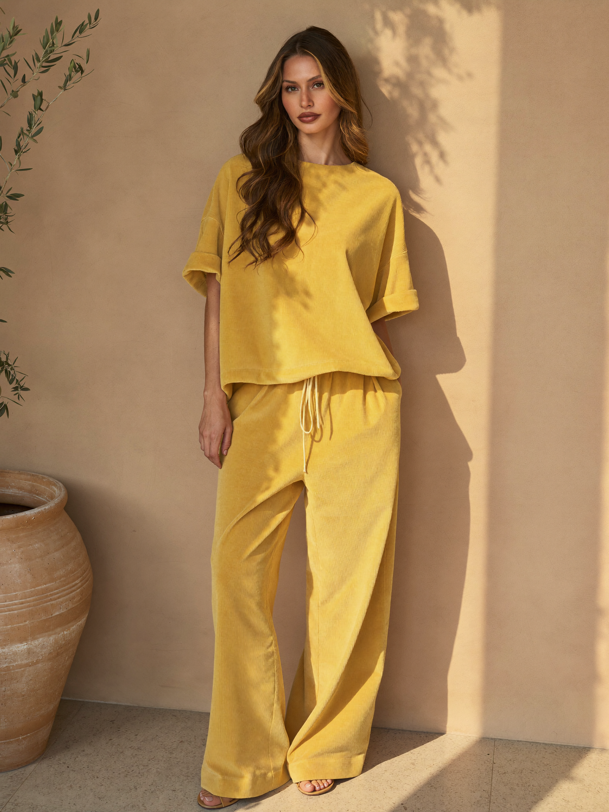 Conjunto Pana "Alba" · Dos Piezas en color Amarillo Mantequilla