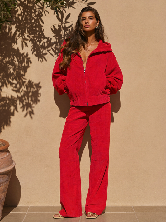 Conjunto Pana "Paula" · Sobrecamisa con Capucha en color Rojo Escarlata