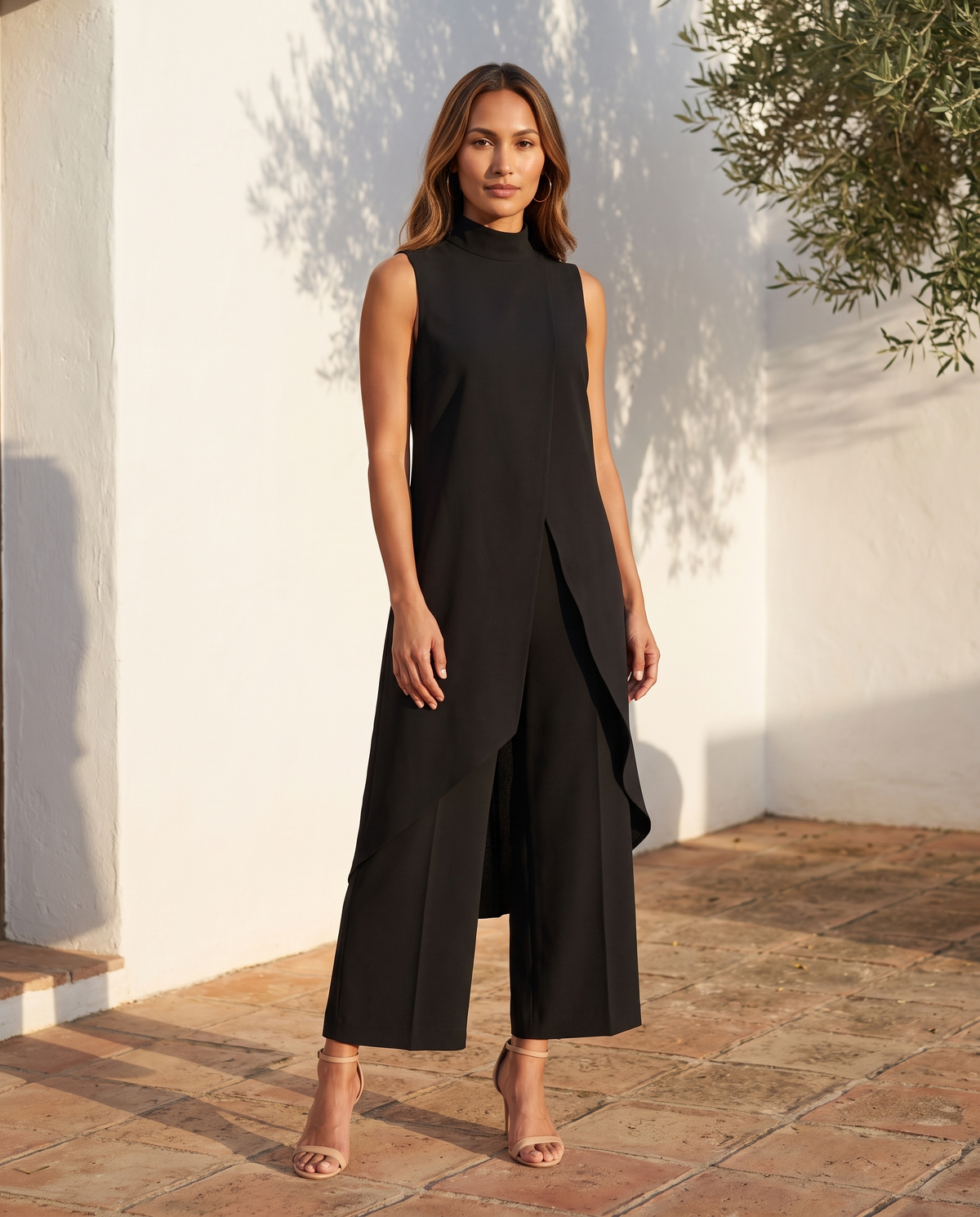 Conjunto Roma en negro: túnica de cuello alto y pantalón palazzo